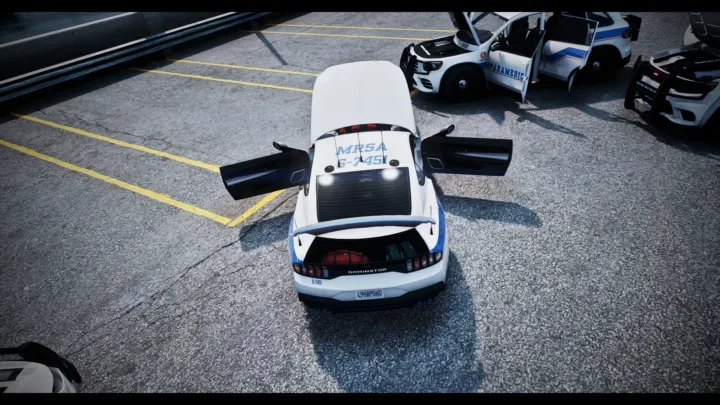 FiveM EMS Vehicle Pack: 10 Scratch-Made Cars