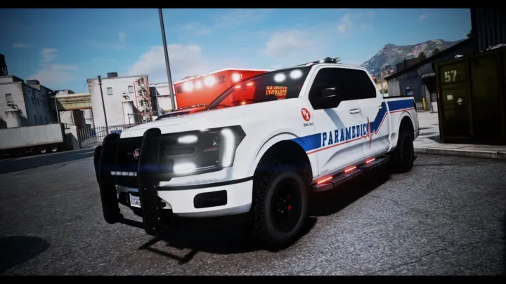 FiveM EMS Vehicle Pack: 10 Scratch-Made Cars