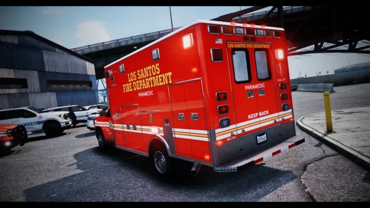 FiveM EMS Vehicle Pack: 10 Scratch-Made Cars
